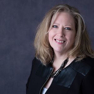 Meet your Posher, Lori